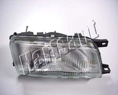 R.přední světlo hlavní světlomet Nissan Sunny Kombi Y10 91-98
