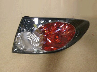 R.zadn svtlo lampa Mazda 6 4/5d. 05- . (grey)