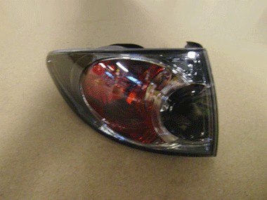 L.zadn svtlo lampa Mazda 6 SB 05- . (chrom)